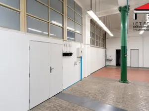Pronájem skladu, Ostrava, Vratimovská, 210 m2