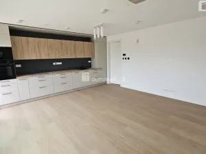 Pronájem bytu 2+kk, Praha - Motol, Pod Homolkou, 72 m2