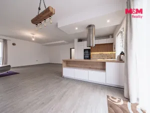 Prodej rodinného domu, Všemyslice - Neznašov, 125 m2