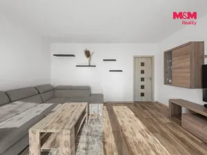 Prodej bytu 3+1, Ústí nad Labem - Krásné Březno, Obvodová, 74 m2