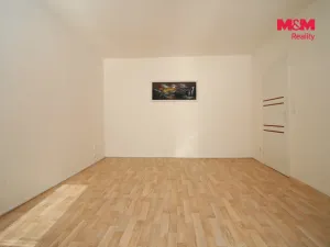 Pronájem bytu 1+kk, Hradec Králové - Pražské Předměstí, Hrubínova, 35 m2