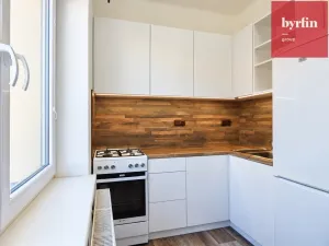 Pronájem bytu 2+1, Opava, Žerotínova, 54 m2