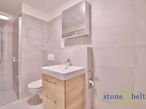 Pronájem bytu 1+kk, Praha - Hlubočepy, Fabiánové, 31 m2