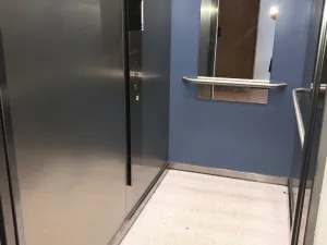 Pronájem bytu 2+kk, Praha - Kobylisy, Famfulíkova, 47 m2