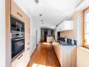 Pronájem bytu 4+kk, Beroun - Beroun-Centrum, Česká, 230 m2