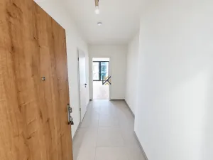 Pronájem bytu 1+kk, Praha, Švarcova, 36 m2