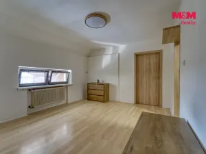 Prodej rodinného domu, Mokrouše, 176 m2