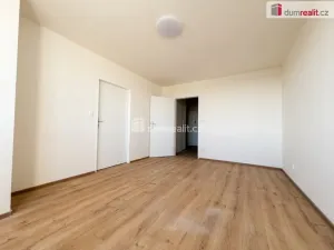 Prodej bytu 2+1, Praha - Chodov, V jezírkách, 42 m2
