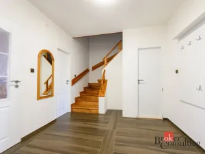 Prodej rodinného domu, Štěnovice, Liliová, 142 m2