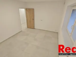 Pronájem bytu 3+kk, Nebovidy, 85 m2
