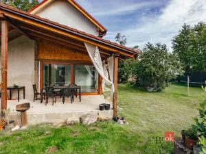 Prodej rodinného domu, Skřivany, Komenského, 160 m2