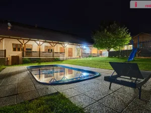 Prodej rodinného domu, Chlum u Třeboně, Chelčického, 570 m2
