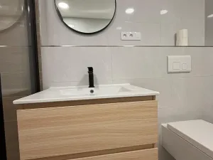 Pronájem bytu 2+kk, Praha, Toužimská, 43 m2