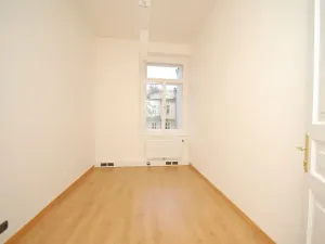 Pronájem kanceláře, Praha - Vinohrady, náměstí Míru, 92 m2