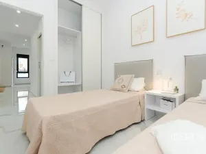 Prodej vily, Torrevieja, Španělsko, 95 m2