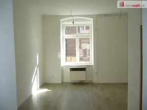Pronájem obchodního prostoru, Děčín - Děčín IV-Podmokly, Bezručova, 62 m2