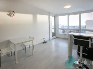 Pronájem bytu 2+kk, České Budějovice - České Budějovice 3, Staroměstská, 47 m2