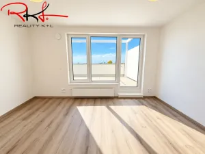 Pronájem bytu 2+kk, Praha, Thomasova, 46 m2