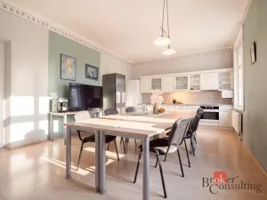 Prodej vily, Praha - Modřany, U vlečky, 276 m2