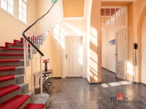 Prodej vily, Praha - Modřany, U vlečky, 331 m2