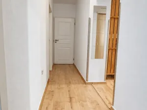 Pronájem bytu 3+1, Hradec Králové - Slezské Předměstí, Brandlova, 74 m2