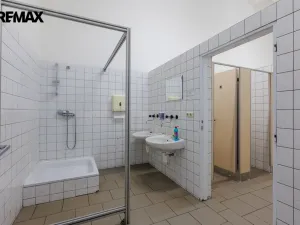 Pronájem skladu, Chodová Planá, Kyjovská, 2489 m2