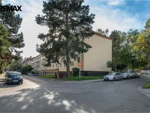 Prodej bytu 3+1, Kolín - Kolín II, Na Magistrále, 57 m2