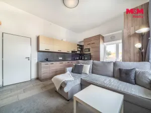 Prodej bytu 4+kk, Lochovice, 64 m2