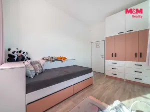 Prodej bytu 4+kk, Lochovice, 64 m2