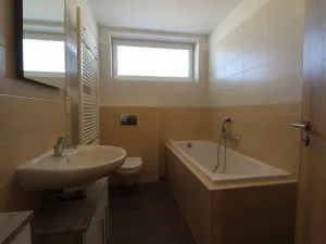 Pronájem bytu 2+kk, Plzeň - Valcha, Špačková, 53 m2