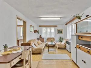 Prodej chalupy, Chvaletice - Hornická Čtvrť, 64 m2