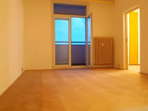 Pronájem bytu 1+1, Brno - Lesná, Halasovo náměstí, 30 m2