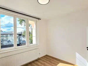 Pronájem bytu 2+kk, Beroun - Beroun-Město, Na Parkáně, 38 m2