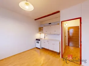 Prodej bytu 1+1, Chomutov, Jirkovská, 35 m2