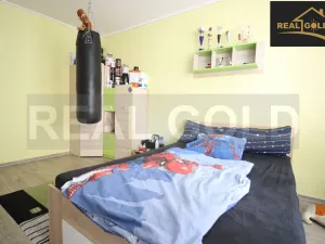 Prodej bytu 2+1, Třebíč, Dělnické nám., 55 m2