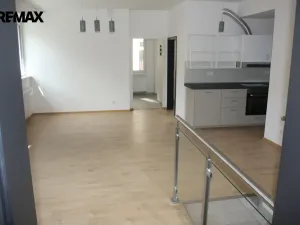Pronájem bytu 3+kk, Strakonice, Komenského, 85 m2