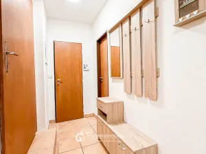 Pronájem bytu 2+kk, Znojmo, Chelčického, 46 m2