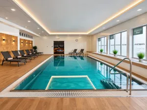 Prodej bytu 2+kk, Karlovy Vary - Dvory, Chebská, 50 m2