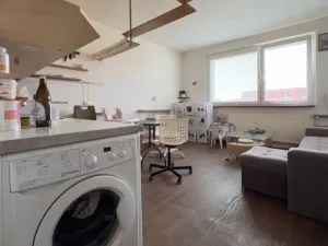 Pronájem bytu 2+kk, Česká Lípa, Hradecká, 40 m2