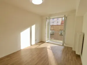 Pronájem bytu 2+1, Praha - Holešovice, Přístavní, 73 m2