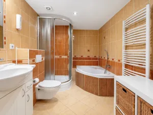 Prodej bytu 3+1, Trutnov - Poříčí, Náchodská, 70 m2