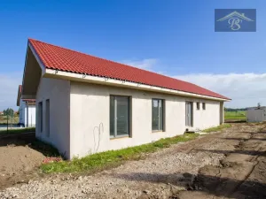Prodej rodinného domu, Vědomice, Radniční, 114 m2