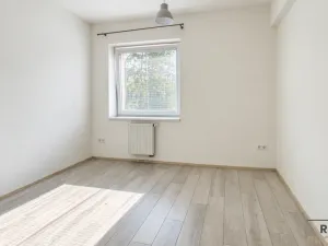 Pronájem bytu 2+kk, Hodonín, Skácelova, 55 m2
