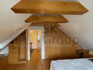 Pronájem atypického bytu, Karlovy Vary, 120 m2
