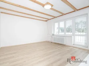 Pronájem bytu 3+1, Karlovice, 75 m2