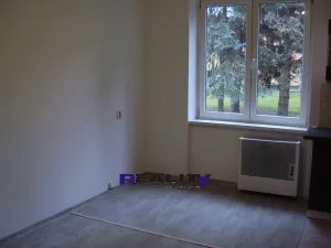 Pronájem bytu 1+kk, Podbořany, 30 m2