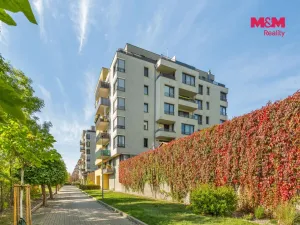 Prodej bytu 2+kk, Praha - Vysočany, Sousedíkova, 59 m2