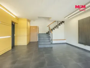 Prodej bytu 2+kk, Praha - Vysočany, Sousedíkova, 59 m2