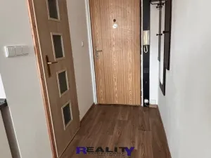 Pronájem bytu 1+1, Žatec, Jabloňová, 37 m2