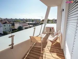 Pronájem bytu 2+kk, Brno, Komárovská, 54 m2